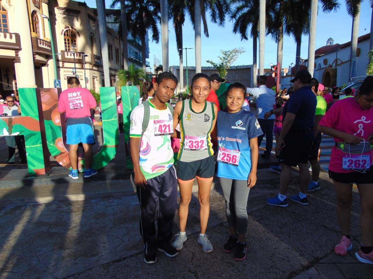 Estudiantes participan en la 3ª Carrera y caminata de la mujer 5k en ...