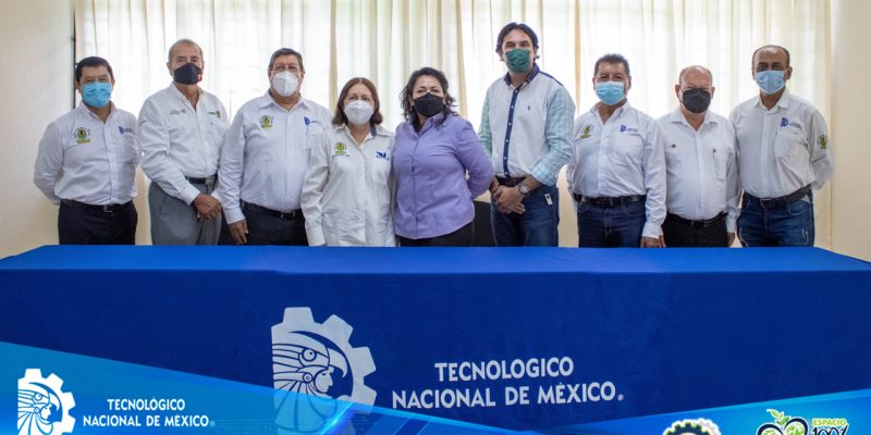 ENTREGA DE RECONOCIMIENTOS A PERSONAL DOCENTE.